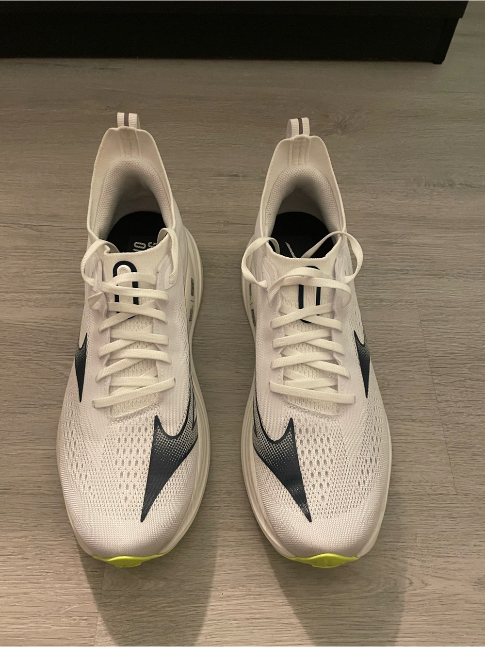 Mizuno Neo Zen 2